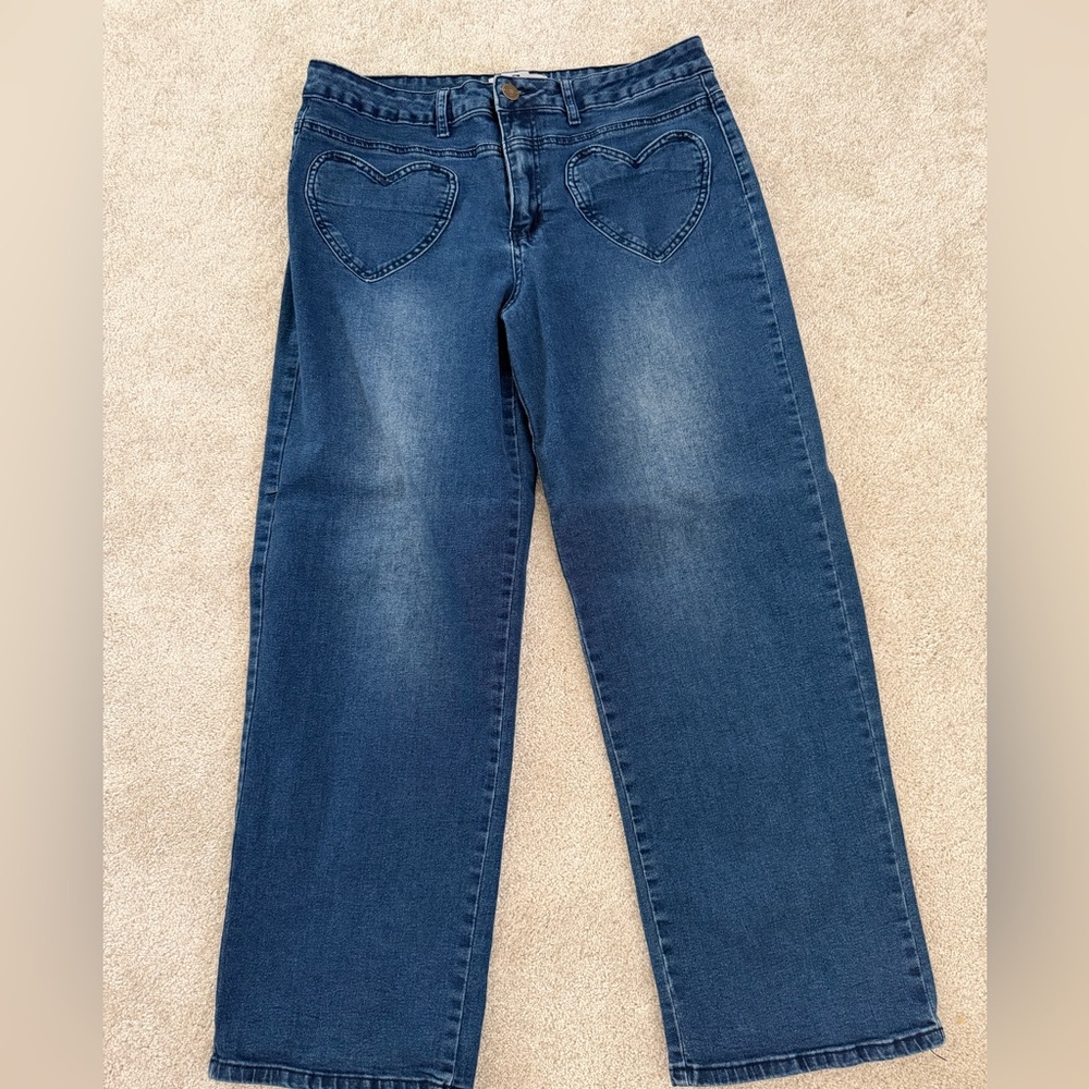 Blue Heart Pocket Straight-Leg Women’s Jeans